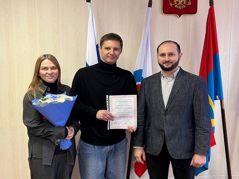 Торжественное вручение свидетельств о предоставлении социальной выплаты.